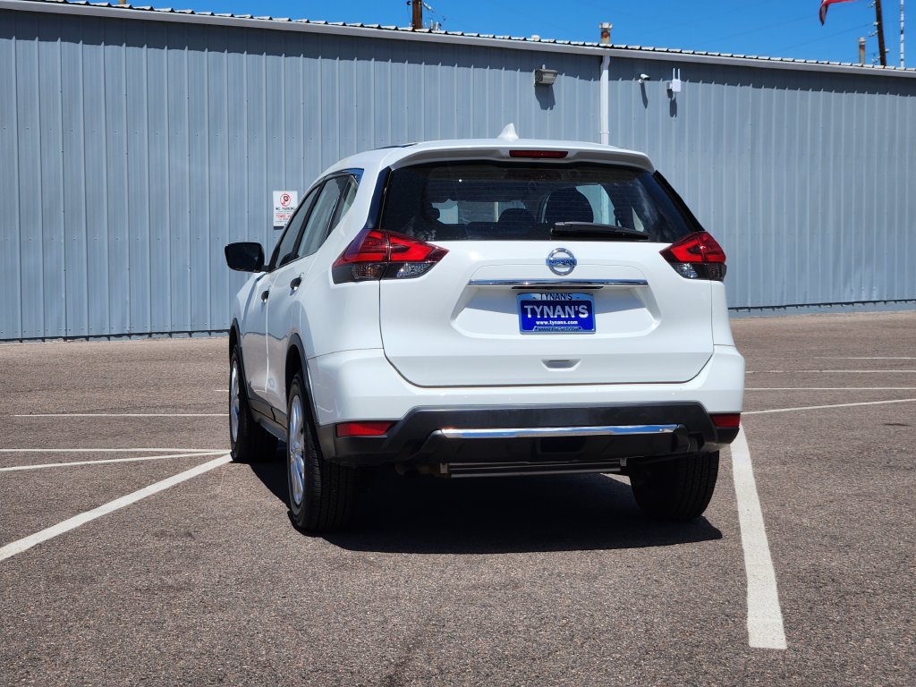 Used 2017 Nissan Rogue S AWD/4WD image 5