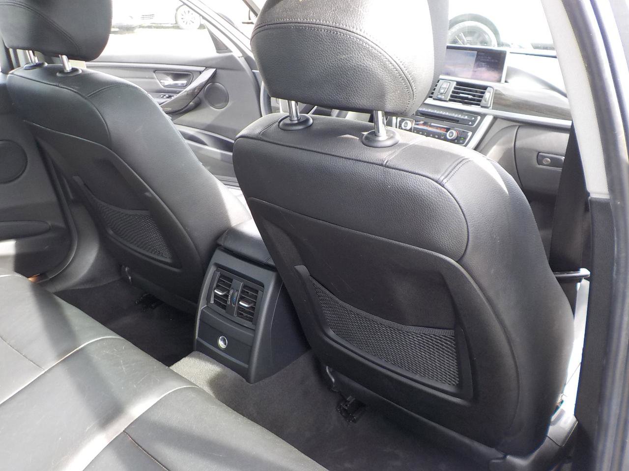 Used 2015 BMW 328i Sedan image 25