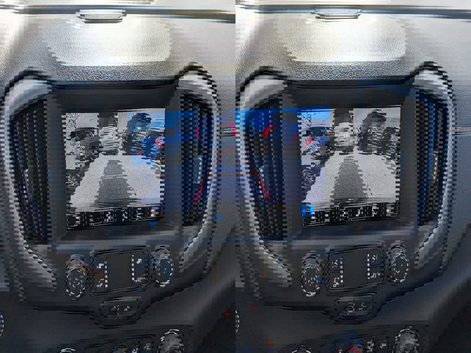 Certified 2023 GMC Terrain AT4 w/ Infotainment Package II image 28