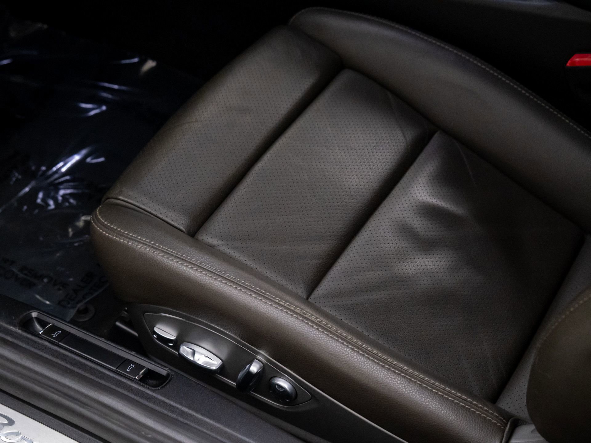 Used 2017 Porsche 718 Boxster image 16