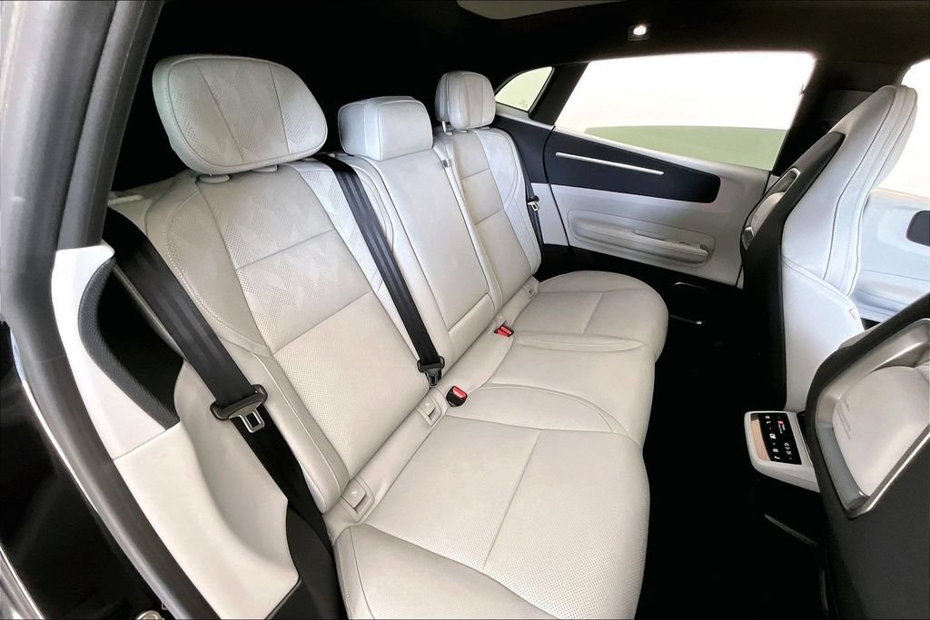 Used 2026 Polestar Polestar 4 AWD/4WD image 35