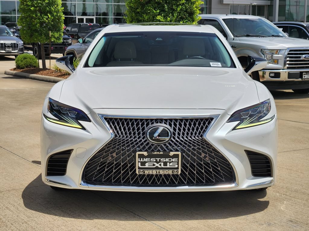 Used 2020 Lexus LS 500 w/ Accessory Package (Z1) RWD image 2