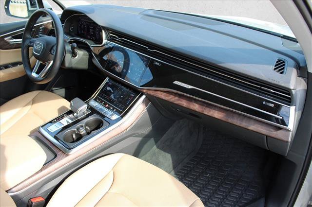 Used 2020 Audi Q7 3.0T Prestige AWD/4WD image 27