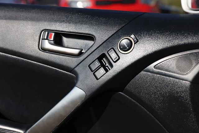 Used 2013 Hyundai Genesis 3.8 image 43