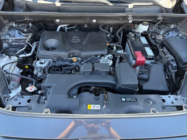 Certified 2023 Toyota RAV4 LE AWD/4WD image 21