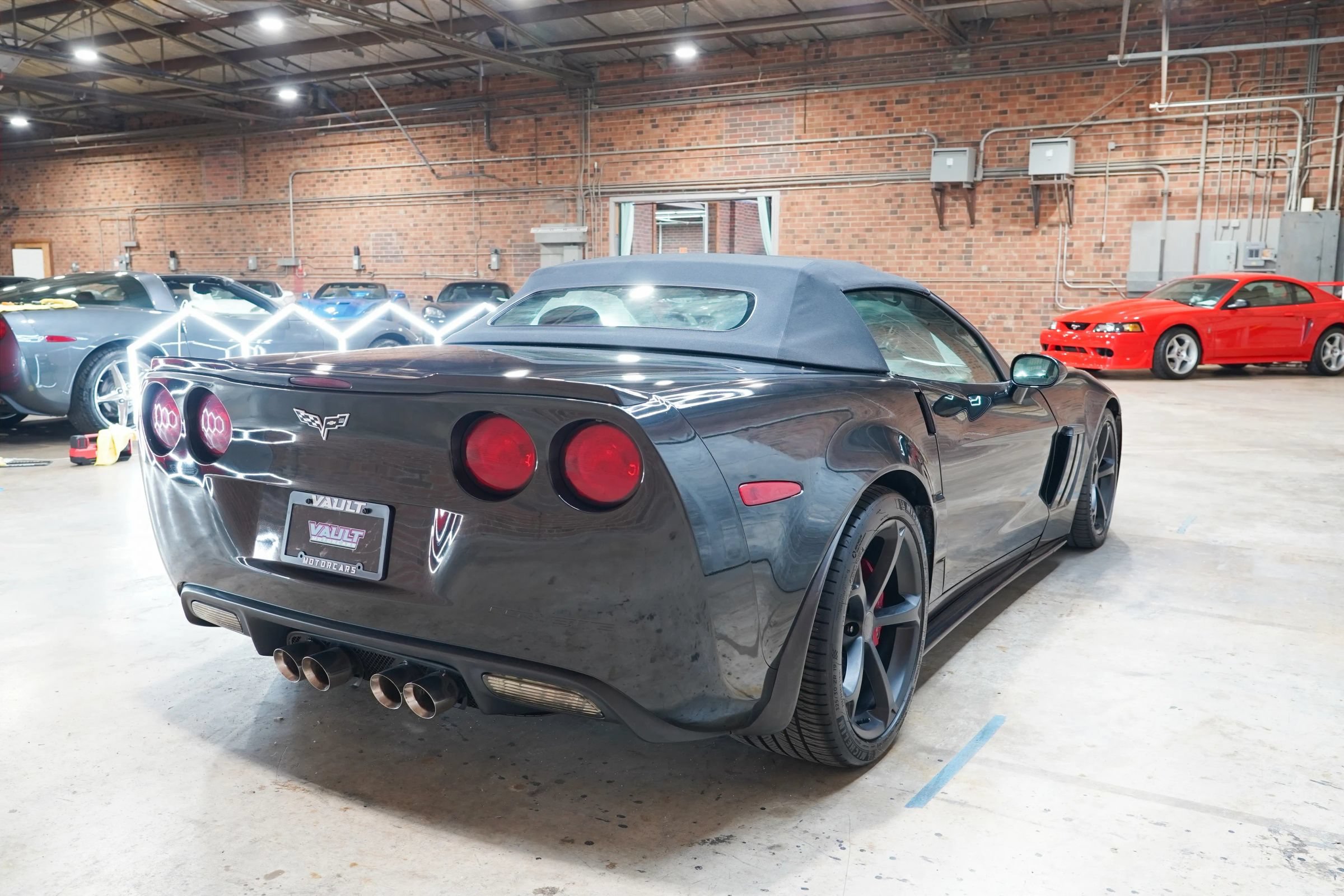 Used 2012 Chevrolet Corvette Grand Sport w/ 3LT Preferred Equipment Group RWD image 14