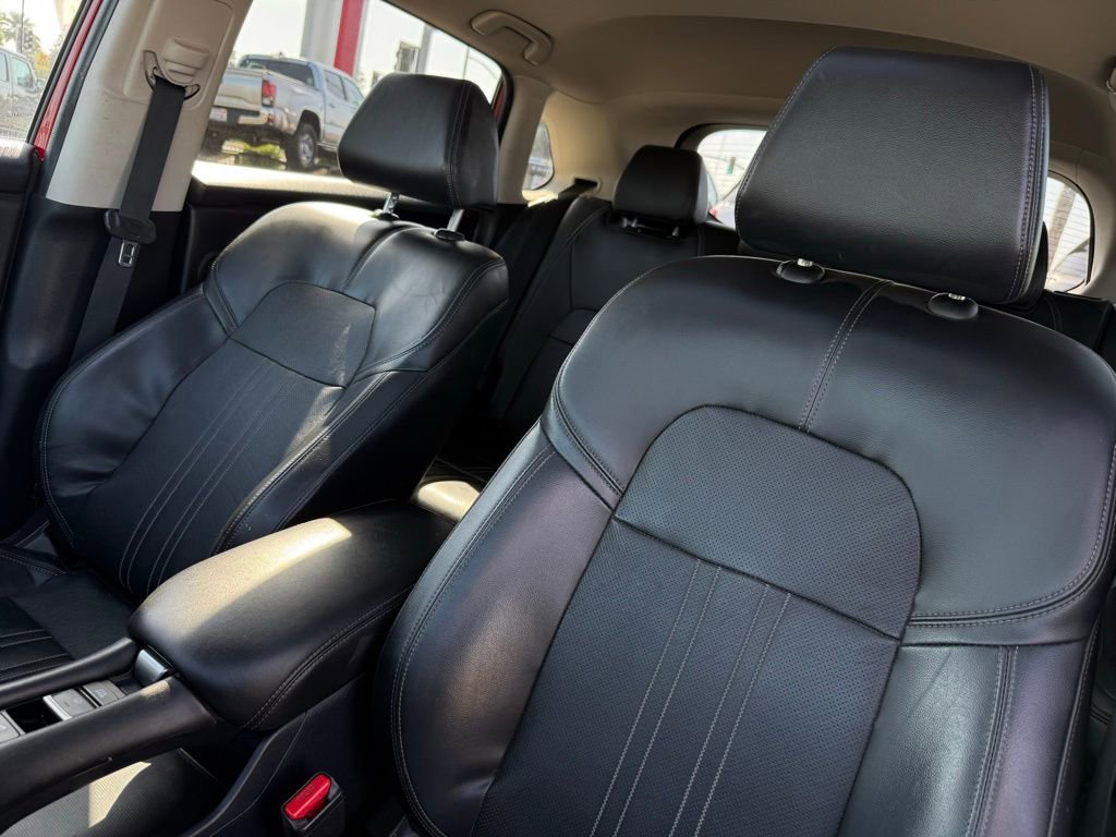 Used 2023 Honda HR-V EX-L image 14