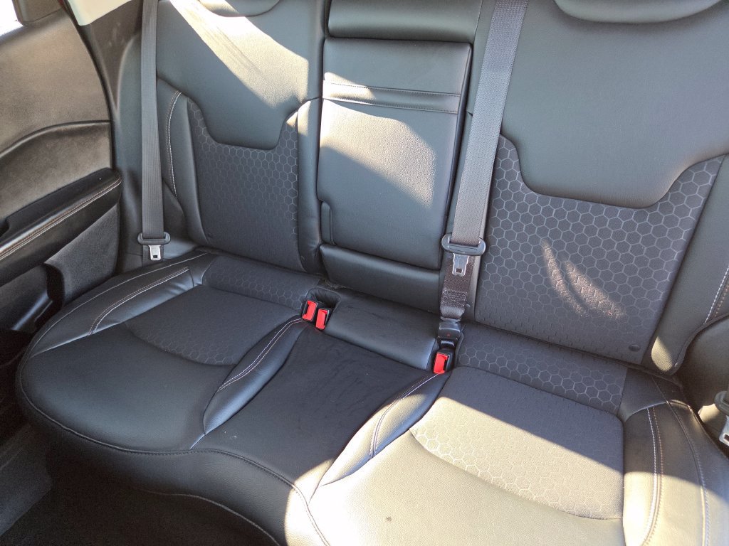 Used 2019 Jeep Compass Latitude w/ Popular Equipment Group AWD/4WD image 29