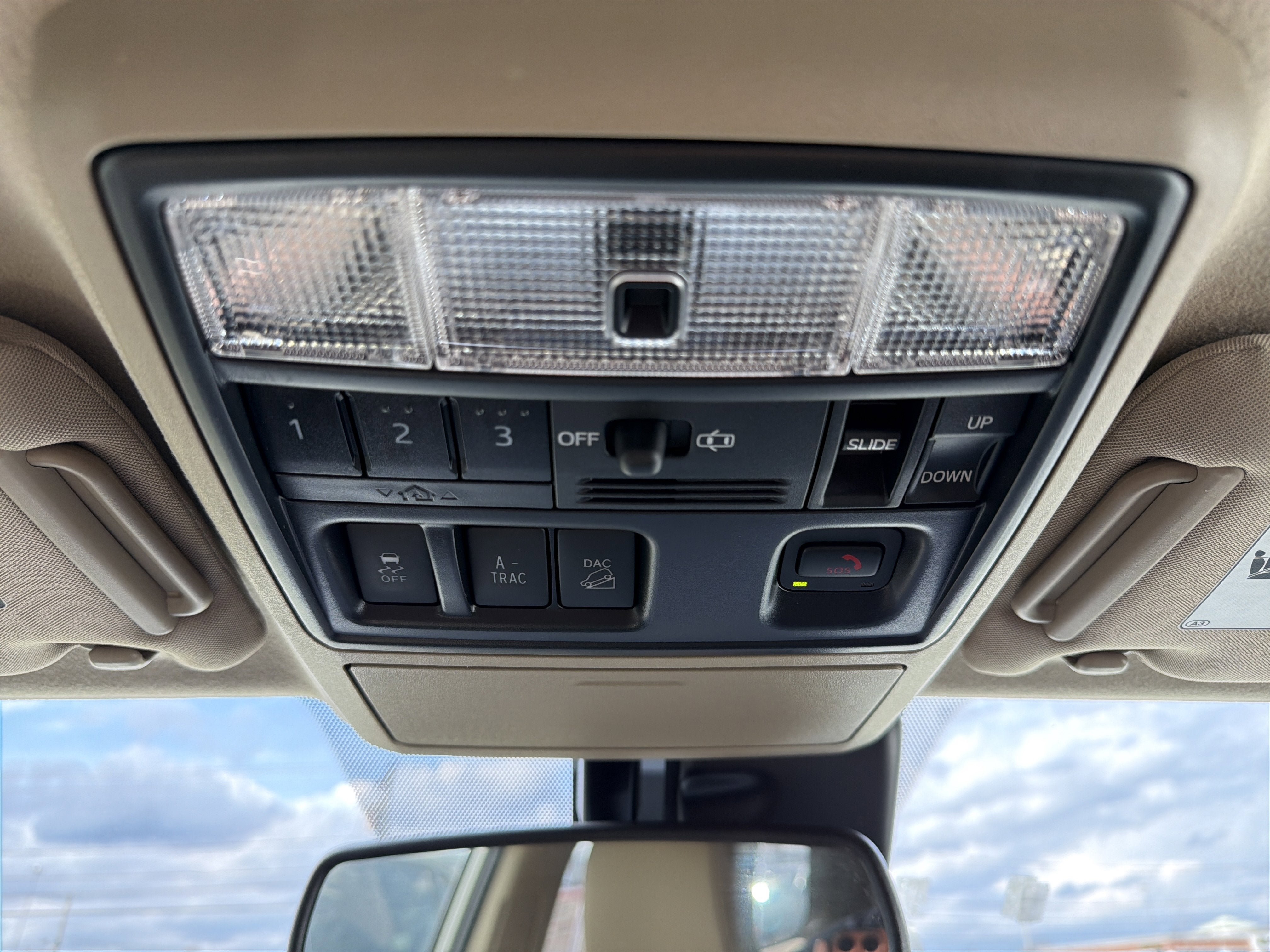Used 2023 Toyota 4Runner Limited AWD/4WD image 22