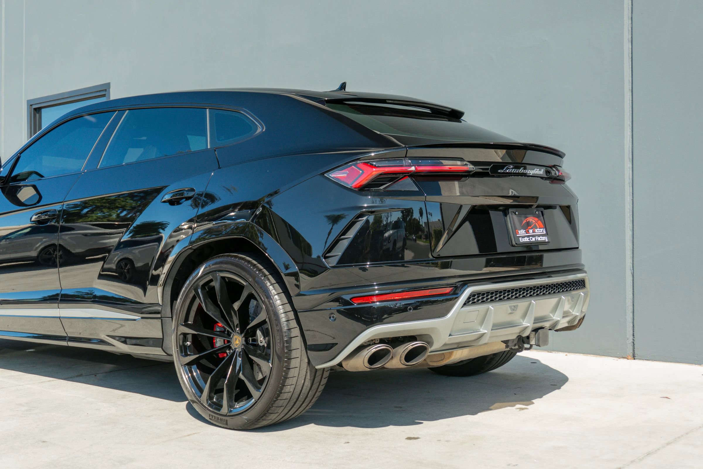Used 2020 Lamborghini Urus image 22