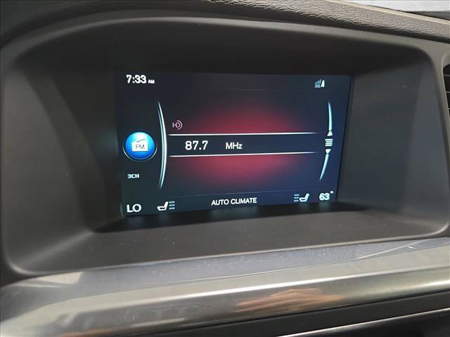Used 2016 Volvo V60 T5 Cross Country AWD/4WD image 19