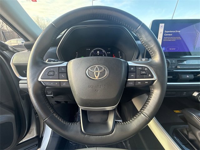 Used 2024 Toyota Grand Highlander XLE image 15