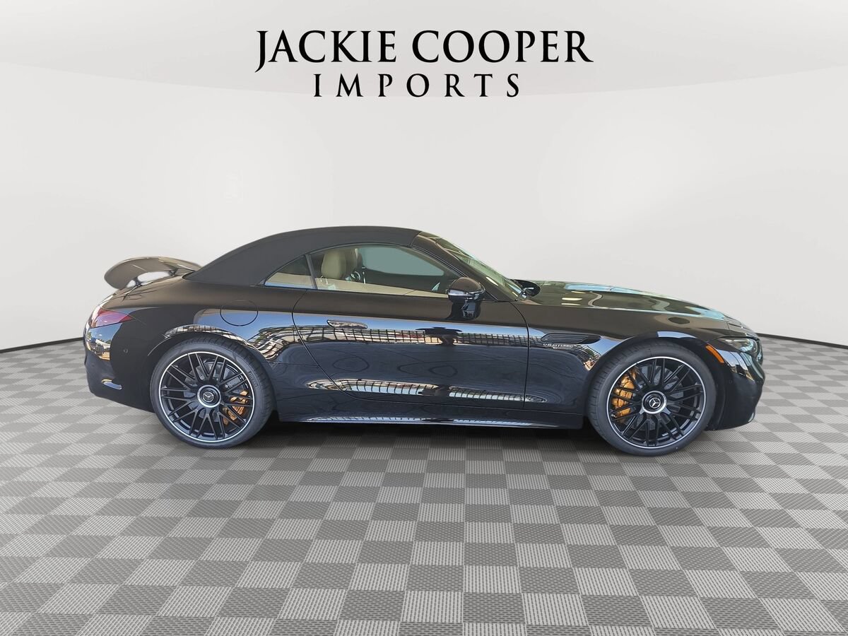 New 2026 Mercedes-Benz SL 63 AMG S e Performance 4MATIC image 4