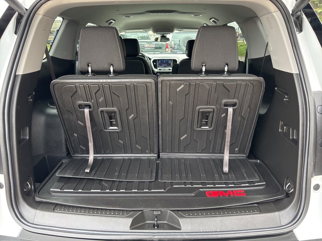 Used 2023 GMC Acadia SLE w/ Driver Convenience Package image 27