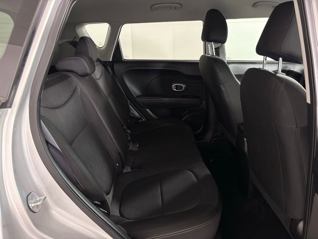 Used 2019 Kia Soul FWD image 34