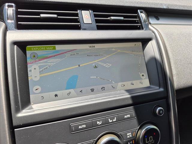Used 2020 Land Rover Discovery Landmark AWD/4WD image 14