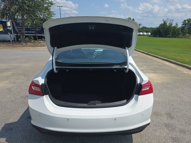Used 2024 Chevrolet Malibu LS w/ Driver Confidence Package FWD image 13