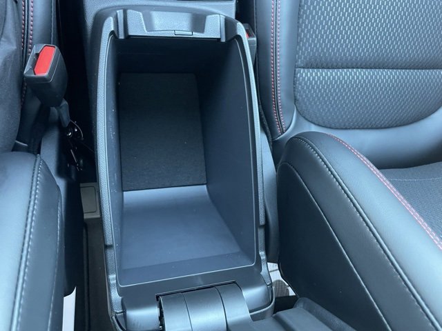 New 2025 Ford Escape ST-Line w/ Tech Pack #1 image 34