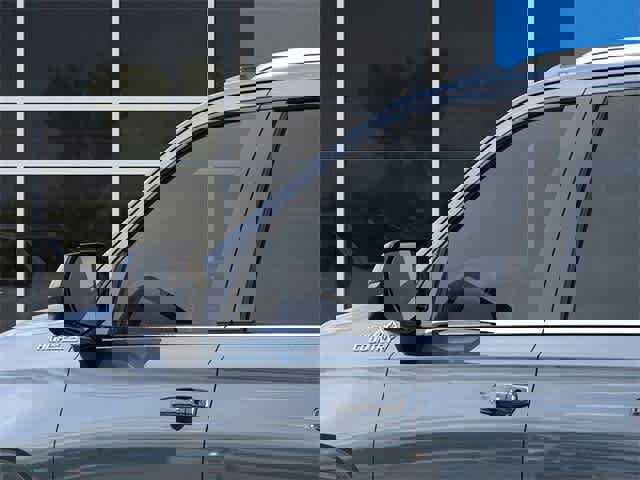 New 2026 Chevrolet Suburban High Country image 12