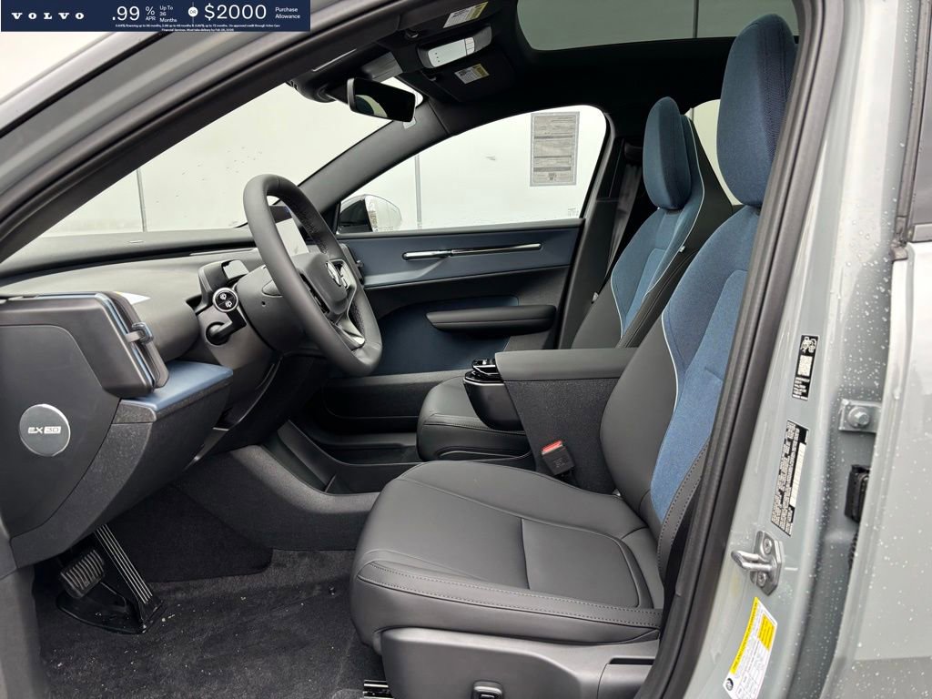 New 2026 Volvo EX30 Plus w/ Climate Package image 15