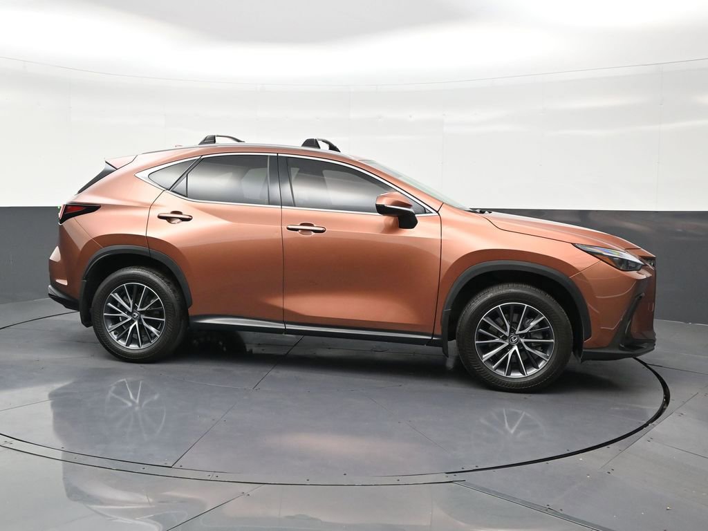 Used 2025 Lexus NX 250 FWD w/ Accessory Package (A2) image 6