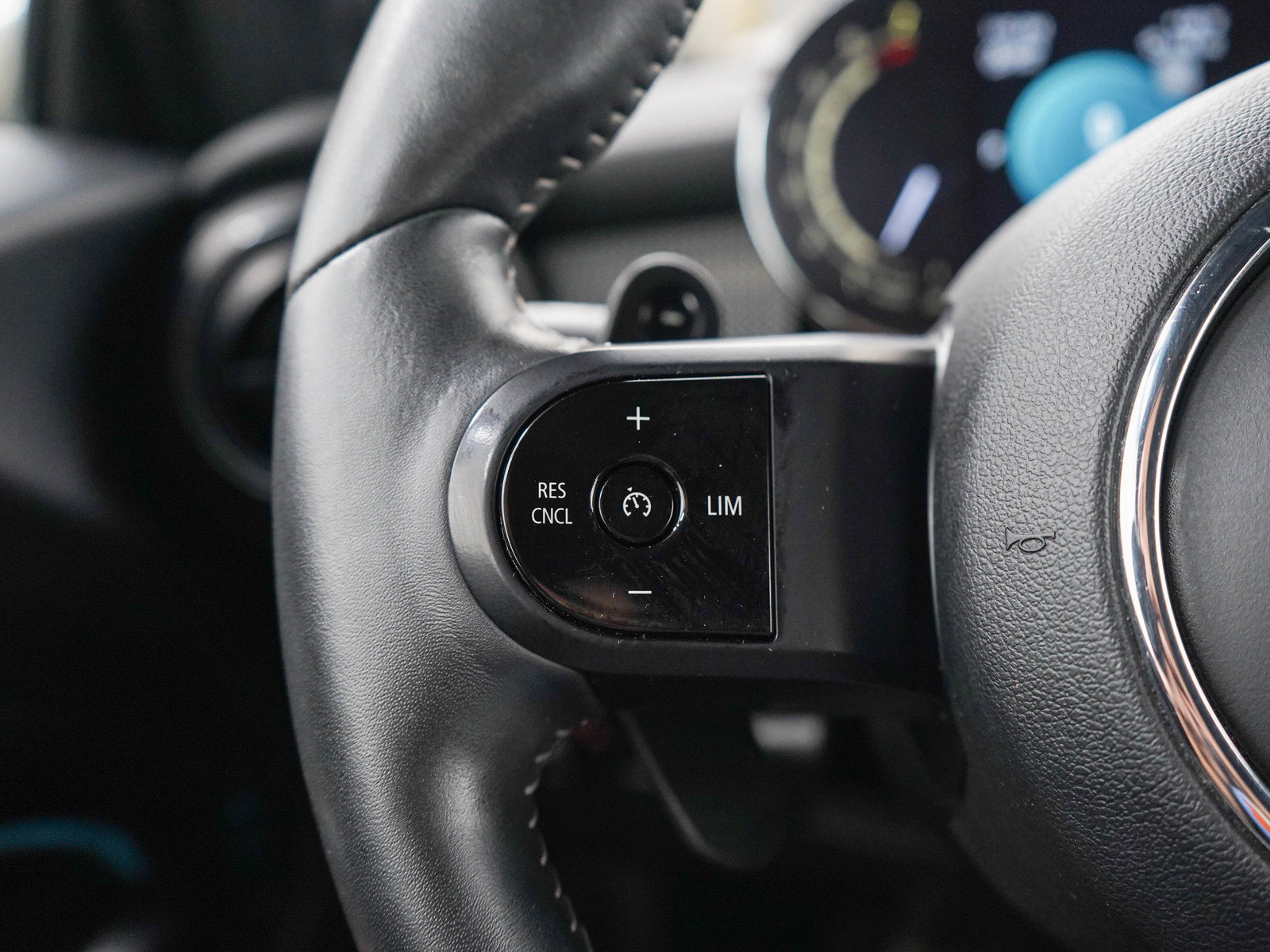 Used 2022 MINI Cooper S FWD image 25