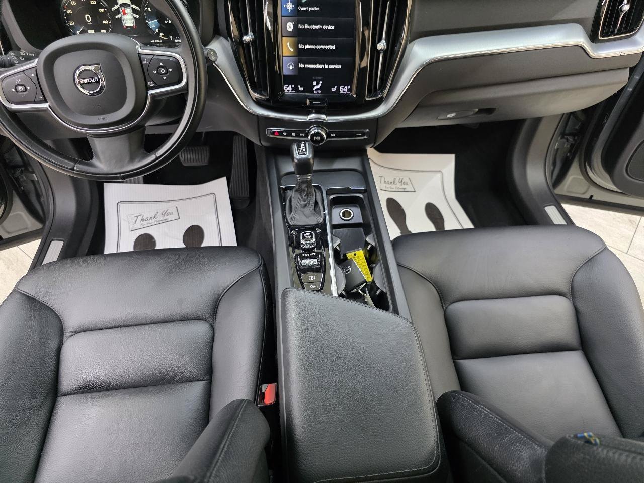 Used 2018 Volvo XC60 T5 Momentum w/ Convenience Package AWD/4WD image 29