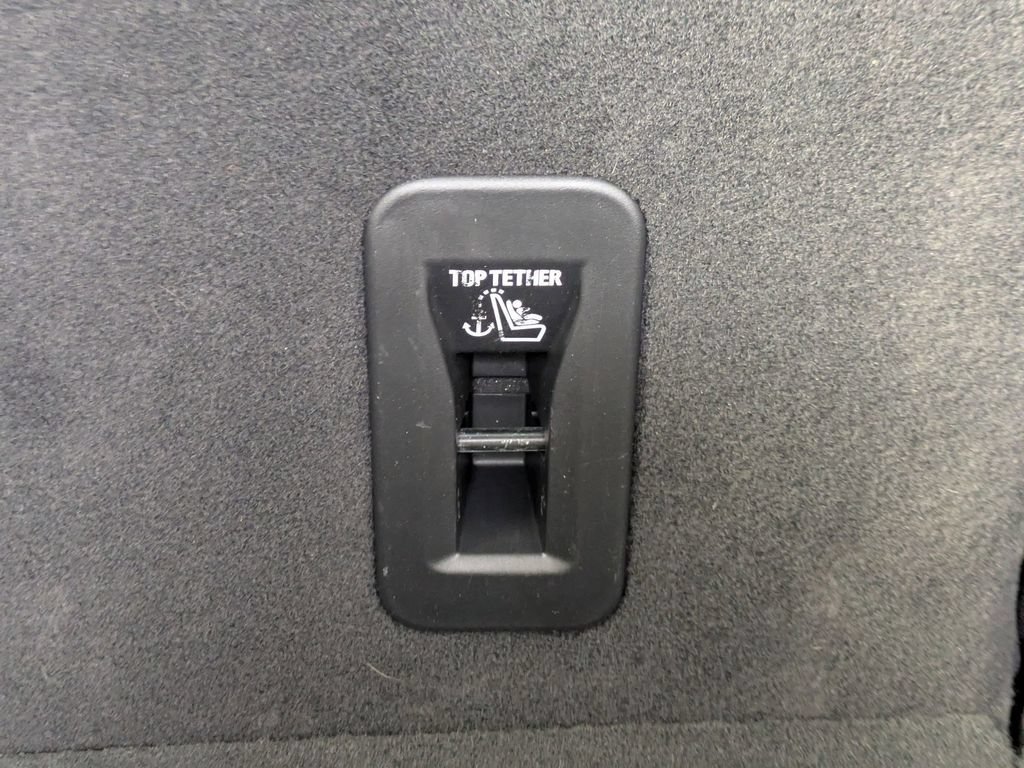 Certified 2025 Chevrolet Tahoe LS AWD/4WD image 32