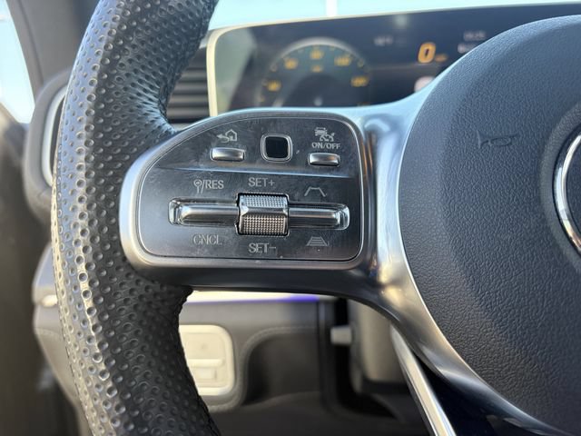 Used 2023 Mercedes-Benz GLS 580 4MATIC image 8
