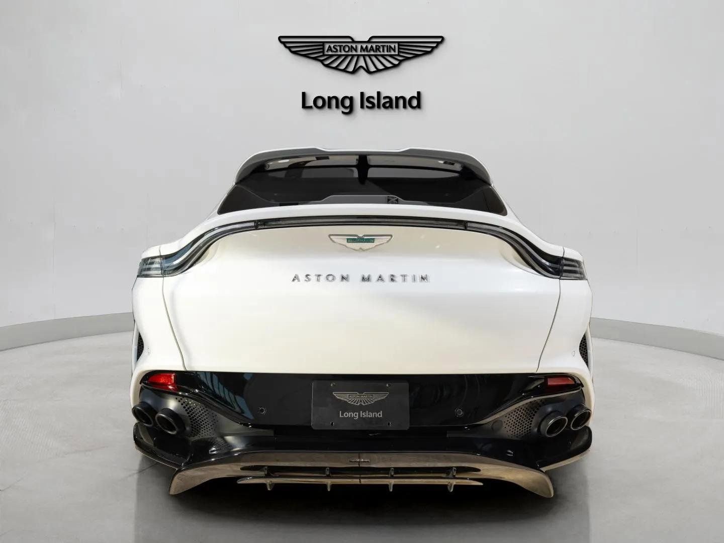 Used 2025 Aston Martin DBX 707 image 5