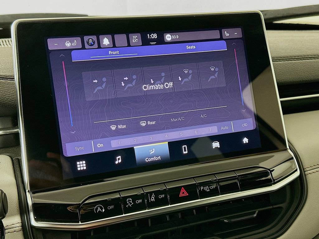 Certified 2024 Jeep Compass Limited image 24