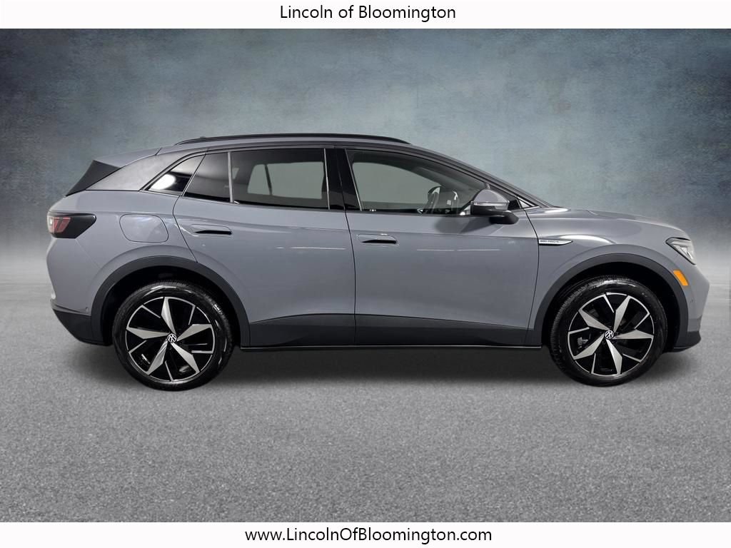 Used 2025 Volkswagen ID.4 Pro S AWD/4WD image 8