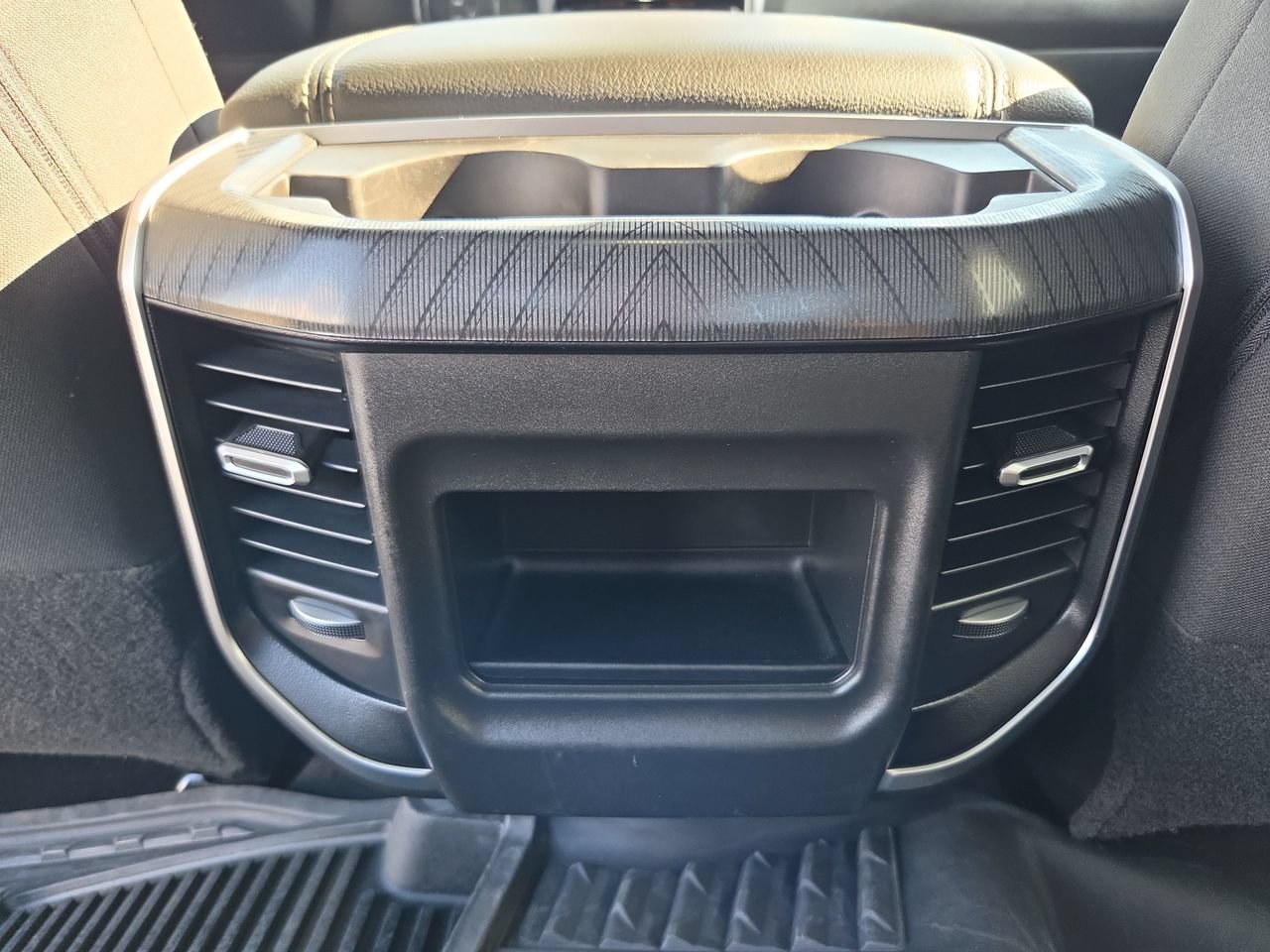 Used 2025 RAM 2500 Big Horn AWD/4WD image 16