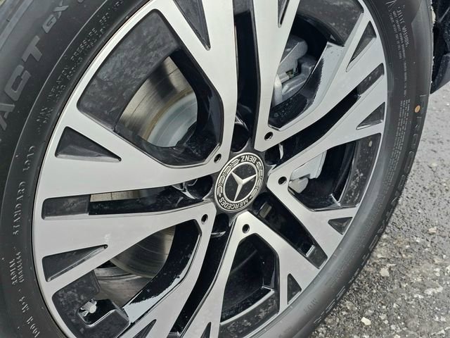 New 2026 Mercedes-Benz GLB 250 4MATIC image 6