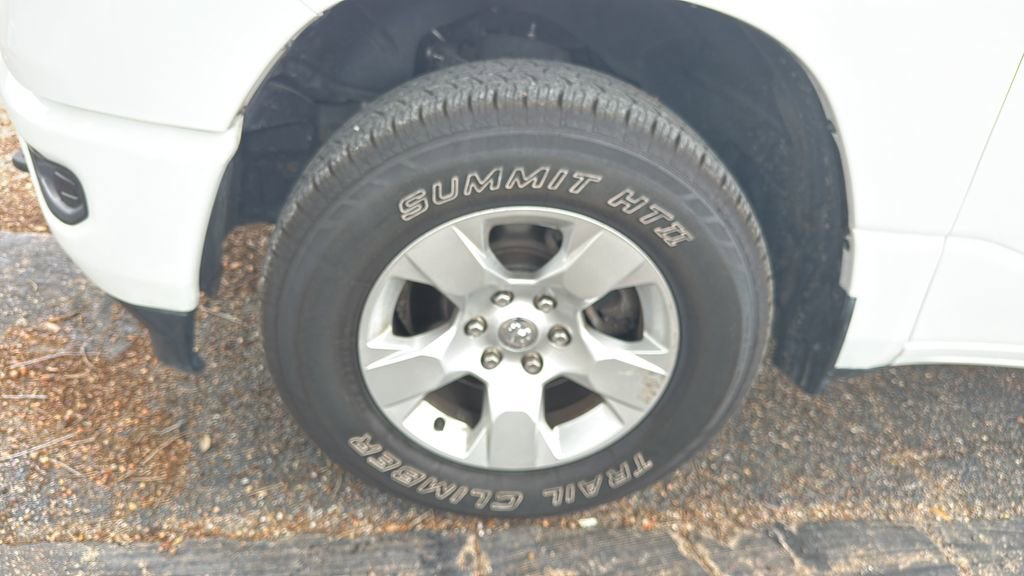 Used 2022 RAM 1500 Big Horn AWD/4WD image 18