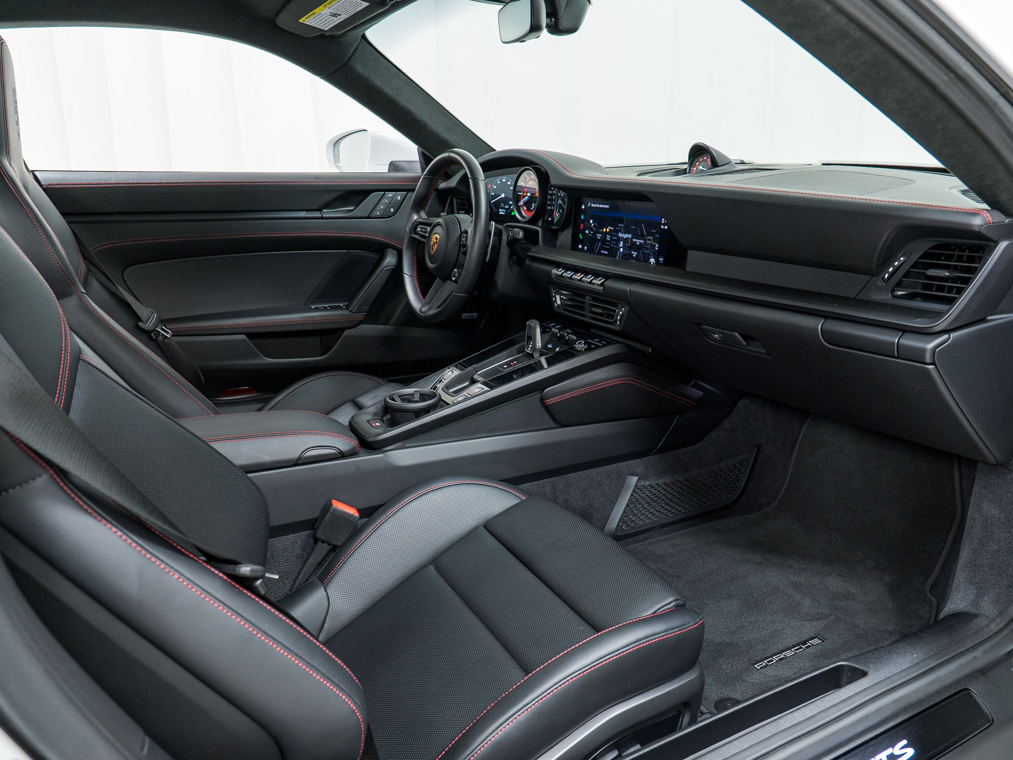 Certified 2024 Porsche 911 Carrera GTS image 29