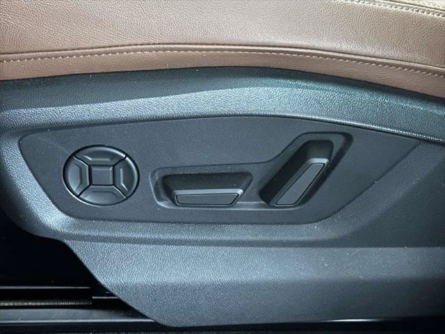Used 2023 Audi Q8 Premium AWD/4WD image 15