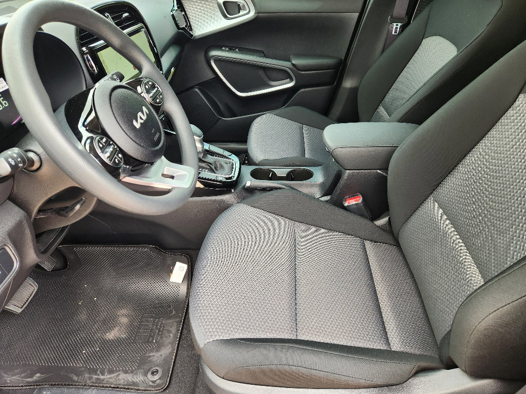 New 2025 Kia Soul S image 9