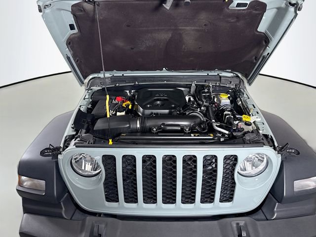 Used 2024 Jeep Wrangler Sport S image 28