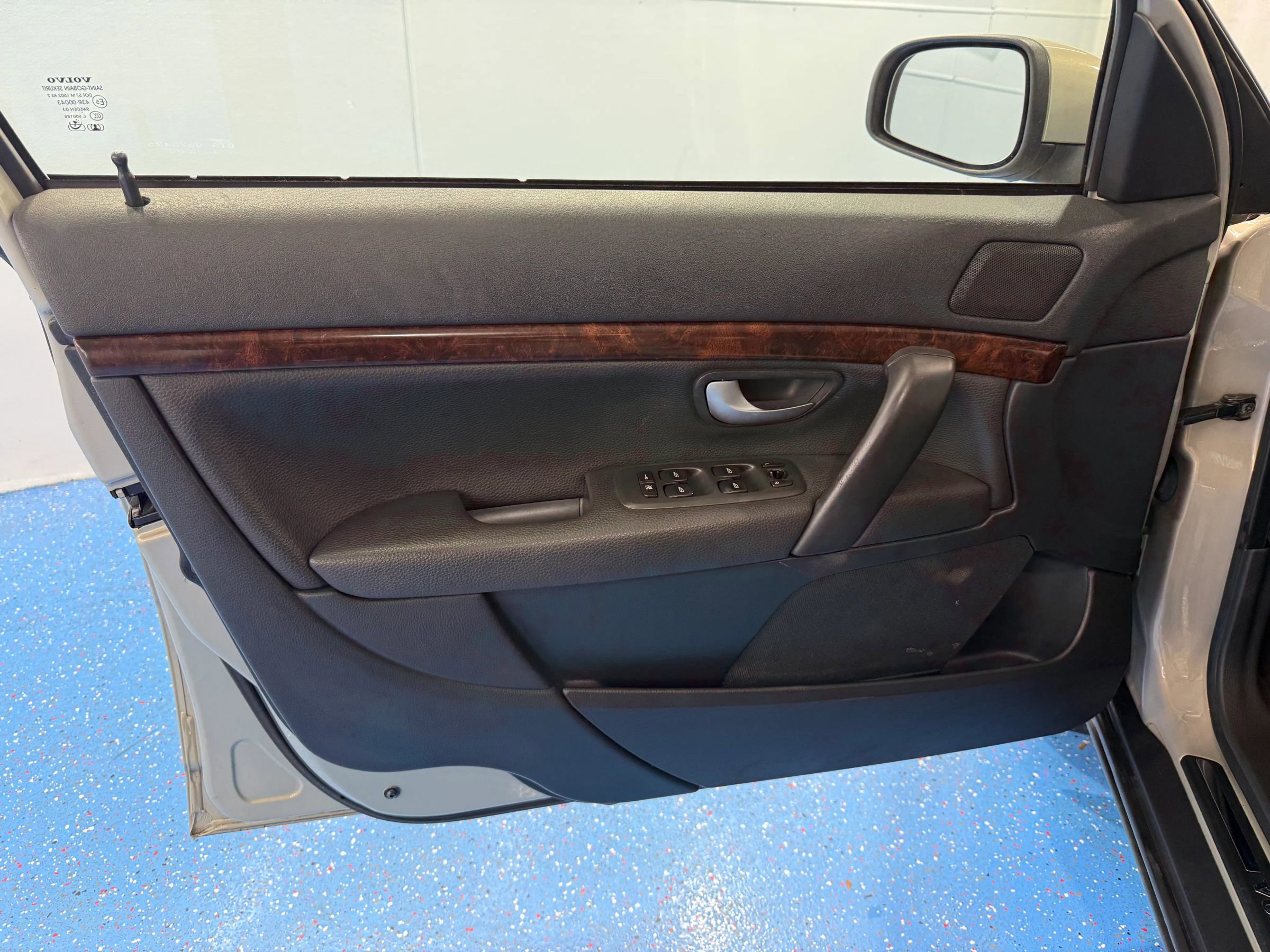 Used 2004 Volvo S80 2.9 image 21