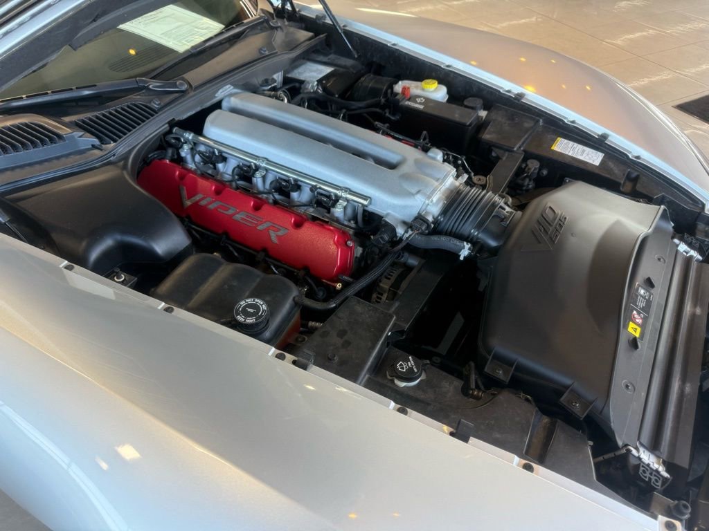 Used 2004 Dodge Viper SRT-10 image 20