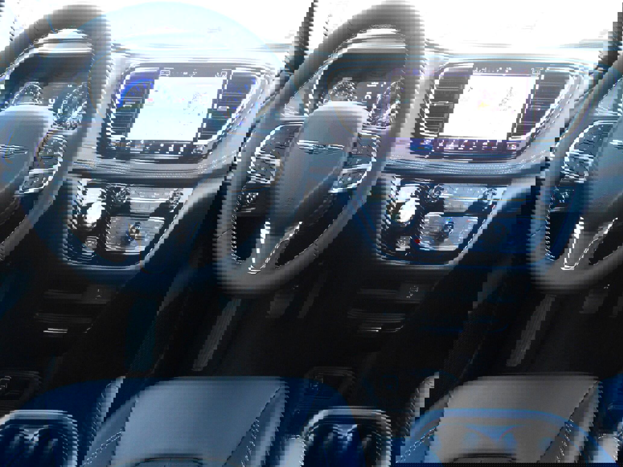 New 2026 Chrysler Pacifica Select image 4