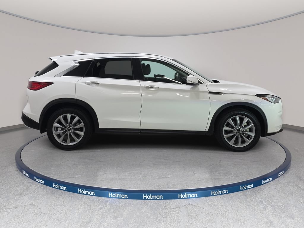 Certified 2022 INFINITI QX50 Pure AWD/4WD image 4