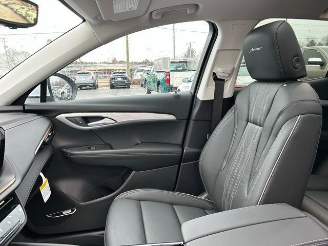 New 2026 Buick Envision Avenir image 32