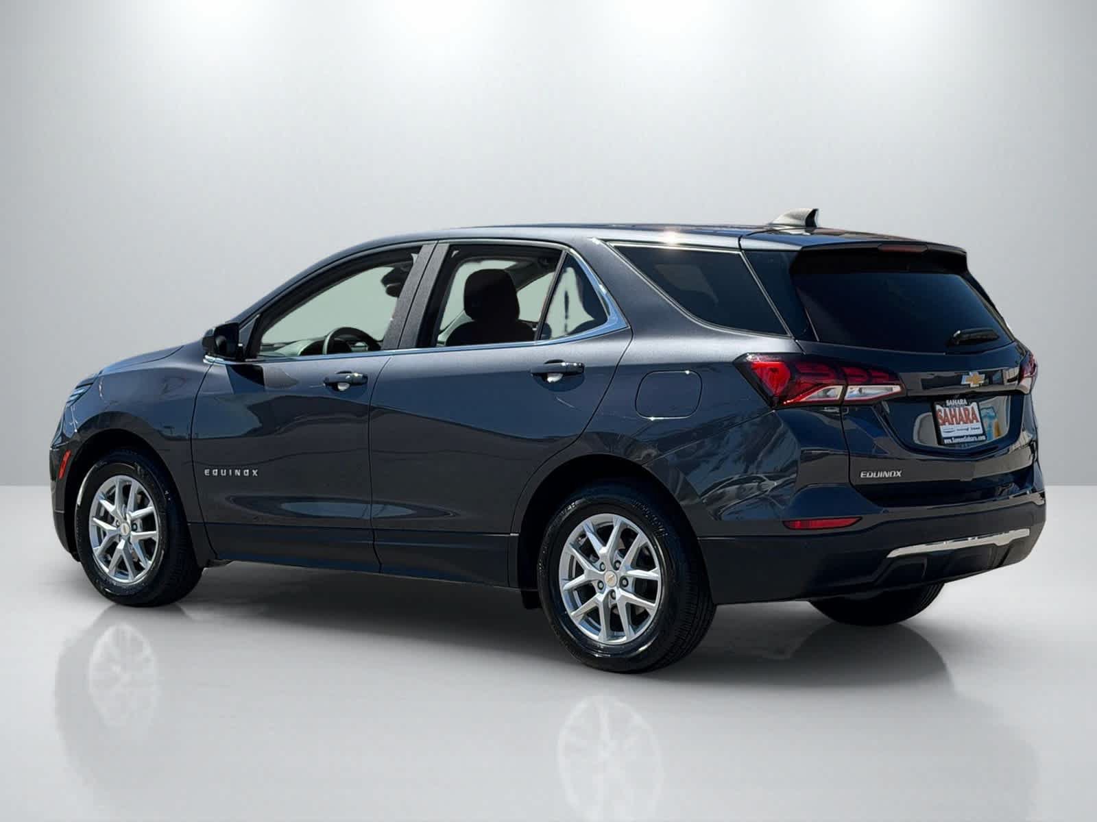 Used 2023 Chevrolet Equinox LT FWD image 4