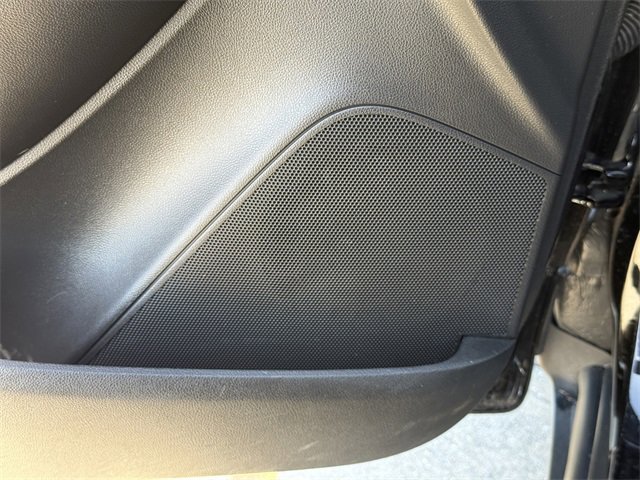 Used 2022 Buick Encore Preferred w/ Safety Package II image 16