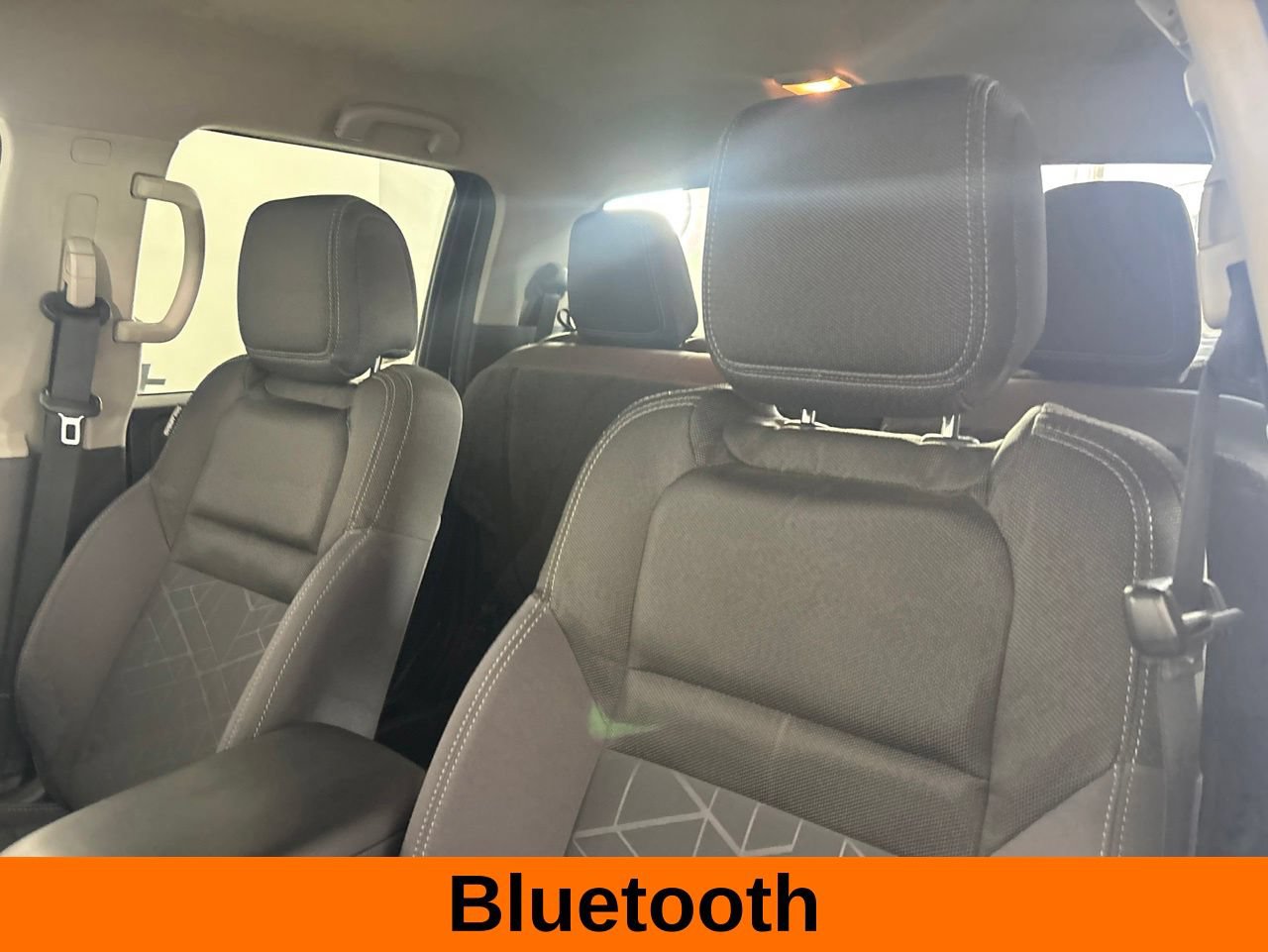 Used 2025 Nissan Frontier SV w/ SV Convenience Package AWD/4WD image 9
