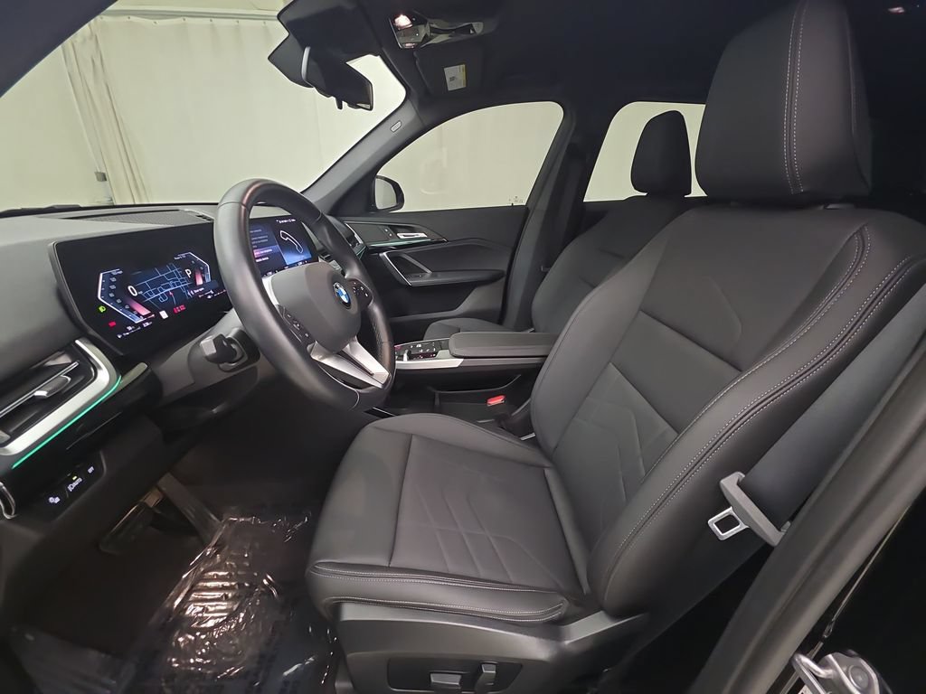 Used 2023 BMW X1 xDrive28i AWD/4WD image 12