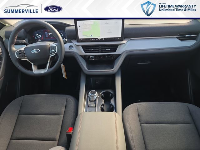 New 2026 Ford Explorer Active RWD image 11