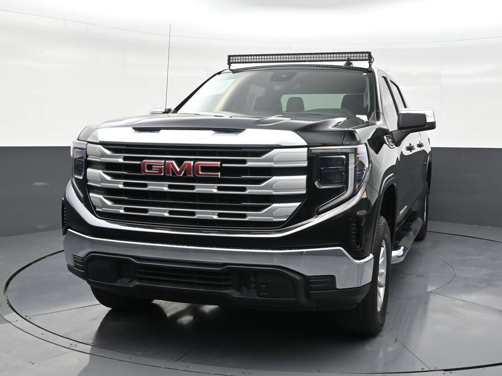 Used 2024 GMC Sierra 1500 SLE RWD image 8